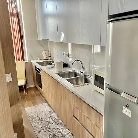 Experience New Bazaar 01 Apartment *